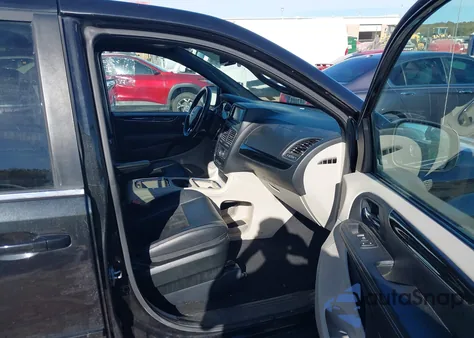 2016 Dodge Grand Caravan Sxt from USA, damaged, VIN 2C4RDGCG2GR383419